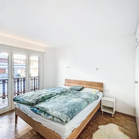 Elysee 11 By Interhome * 克莱恩 蒙塔纳